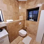 Füge Luxury&wellness Pensión 4*