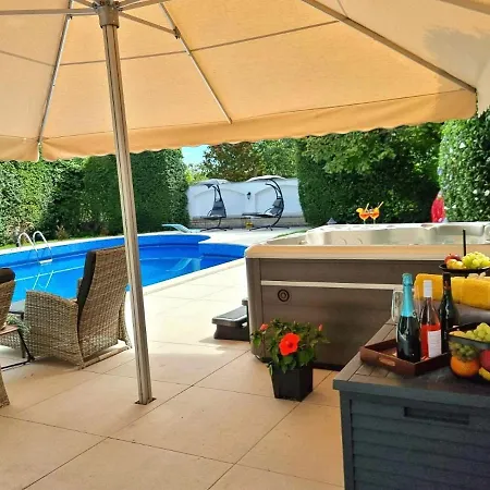 Fuege Luxury & Wellness 4* Balatonfured