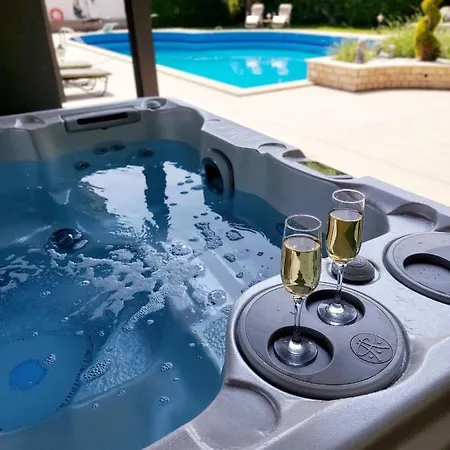 Guest house Fuege Luxury & Wellness