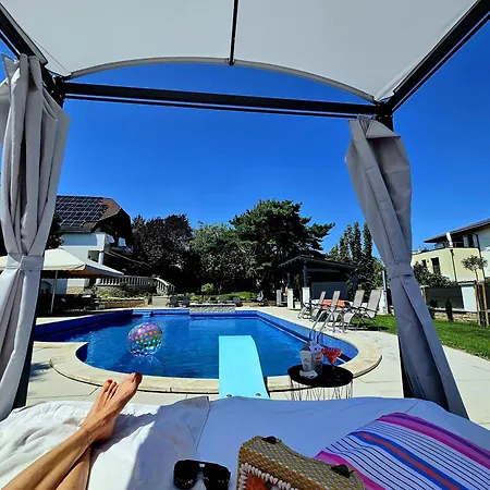 Füge Luxury&wellness 4* Balatonfüred