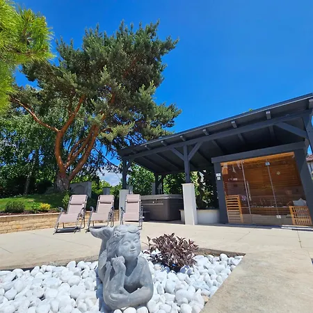 Füge Luxury&wellness Balatonfüred