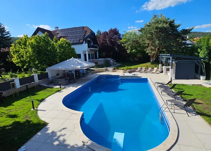 Fuege Luxury & Wellness בית הארחה 4*